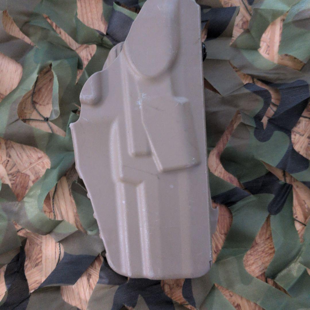 Safariland タンカラー ホルスター