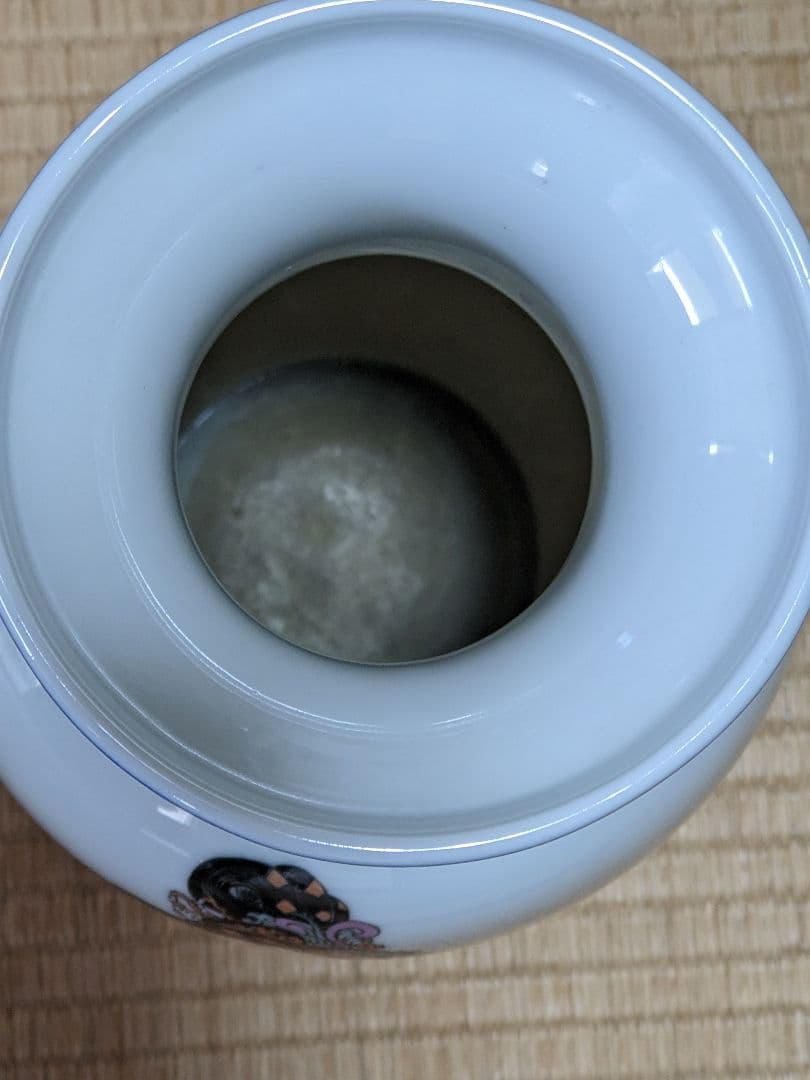 ♦中国陶磁器 瓔珞紋 団扇美人図 粉彩花瓶 陶画工１級職人手描き絵付け骨董品