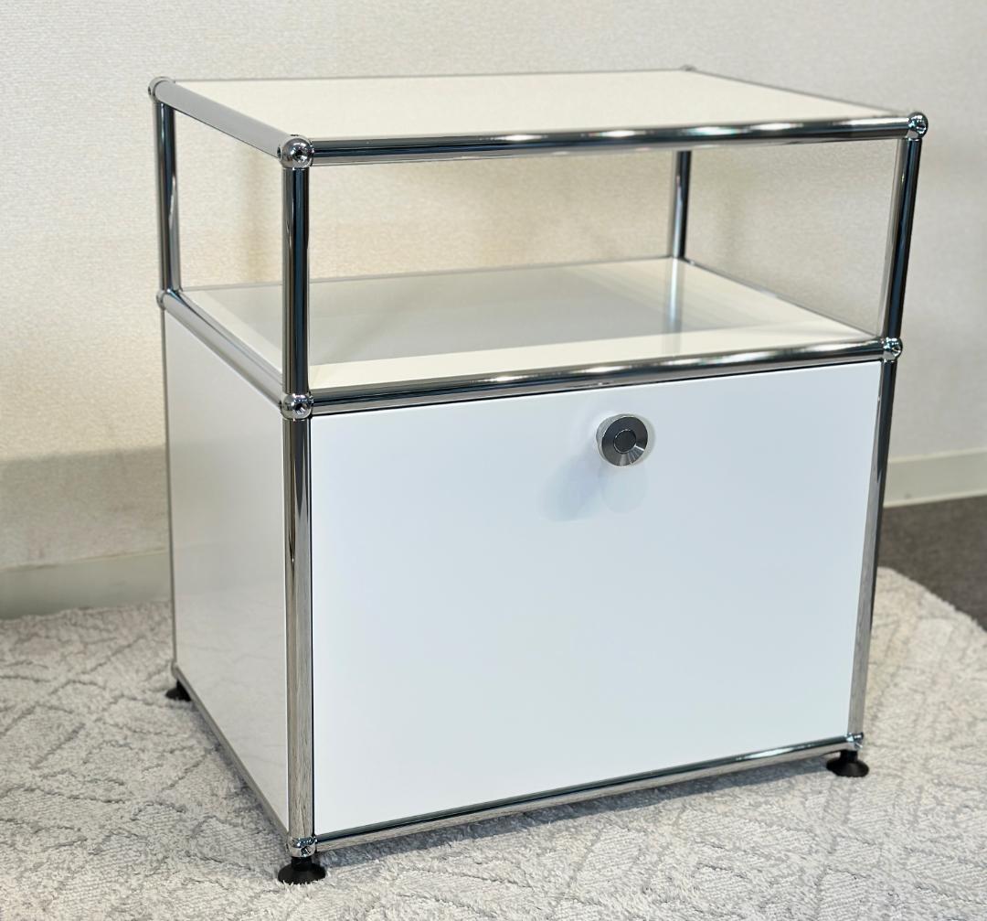 ほぼ未使用品■USMハラー■ローボード　ミニキャビネット　1列2段　ホワイト