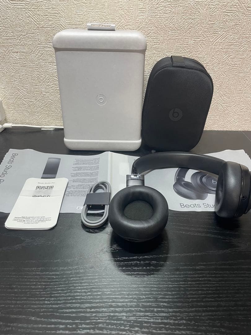beats studio pro ブラック　ジャンク