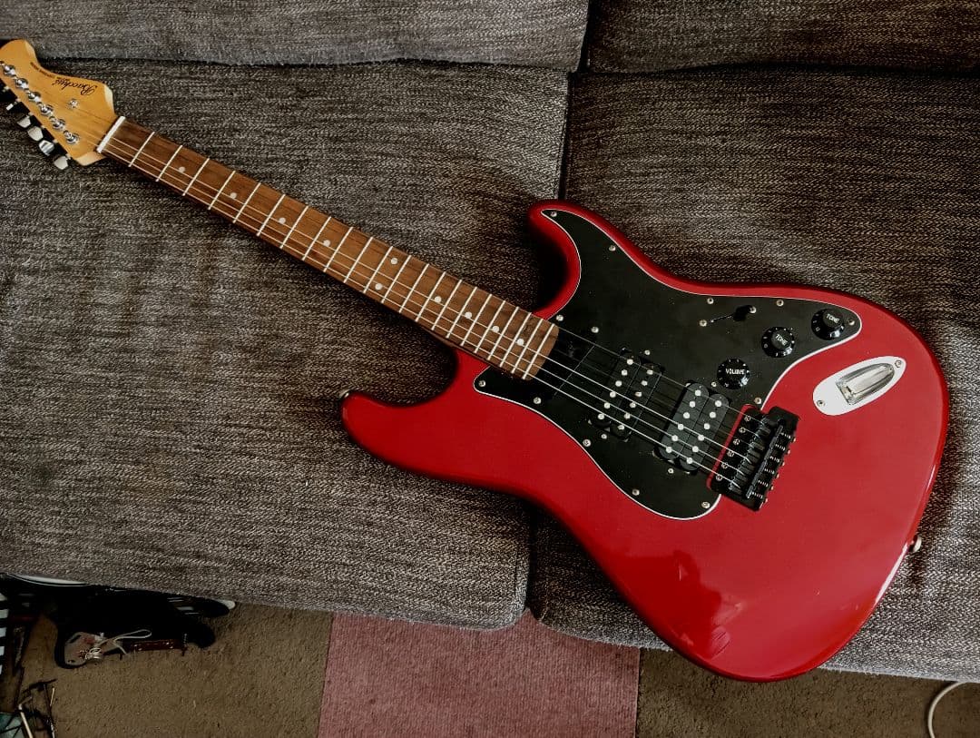 ストラト メタリックレッド レッドパール SHH