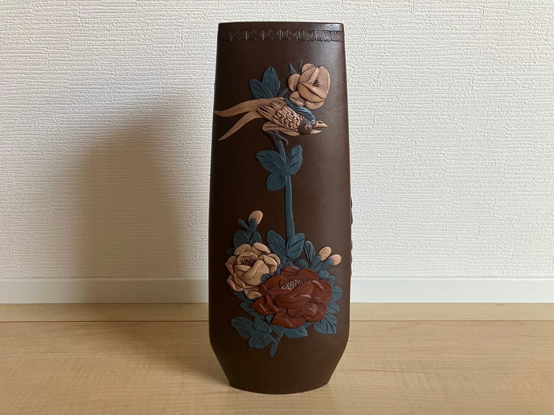 花入 花器 花瓶 紫泥 紫砂 花鳥・松鶴・蘭蝶柄 在銘