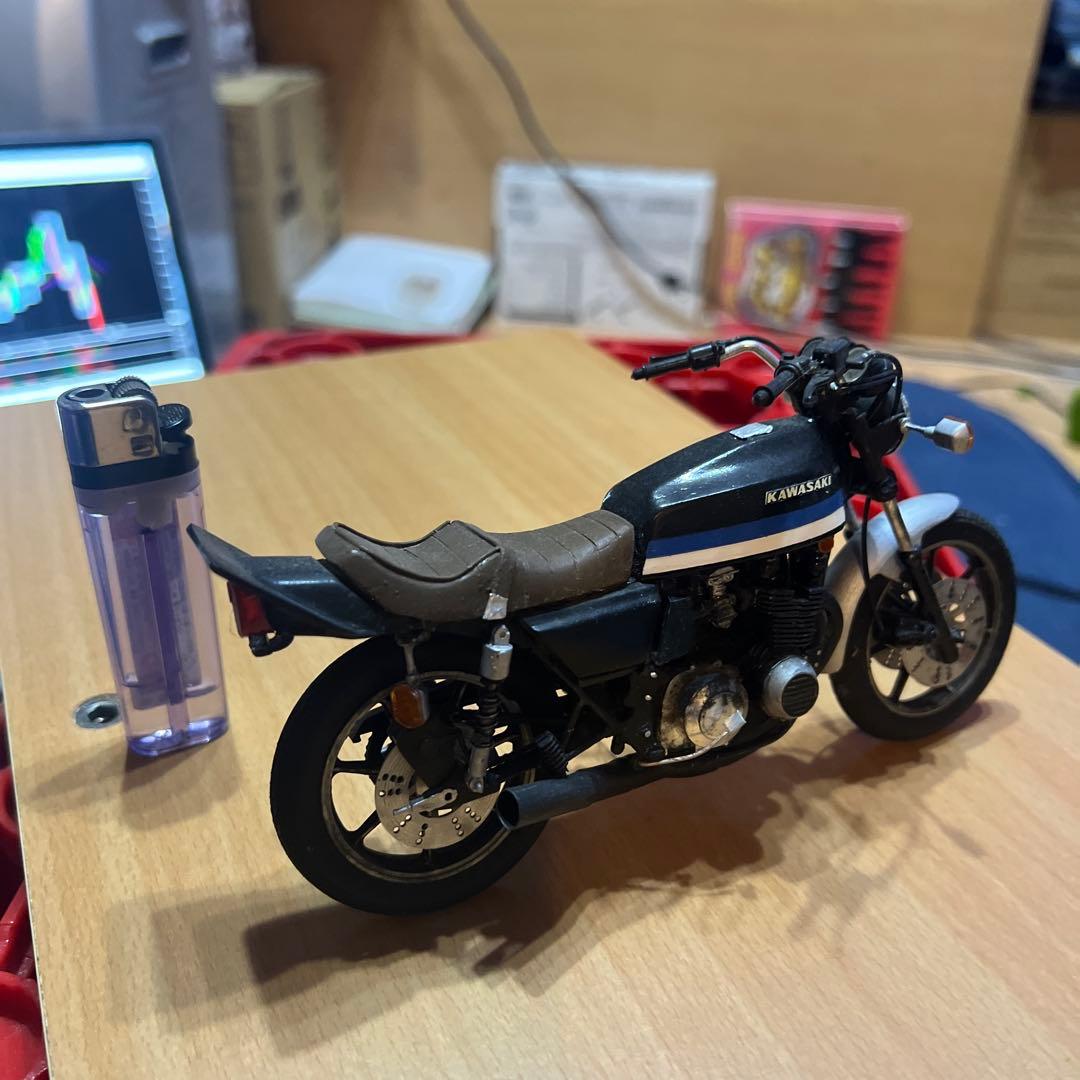 Kawasaki バイクモデル 1/12 スケール