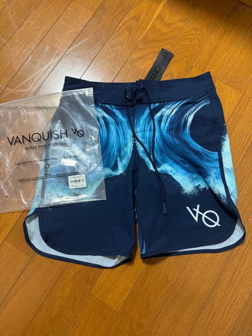 【小ちゃい人】VANQUISH ステージショーツ サイズ28