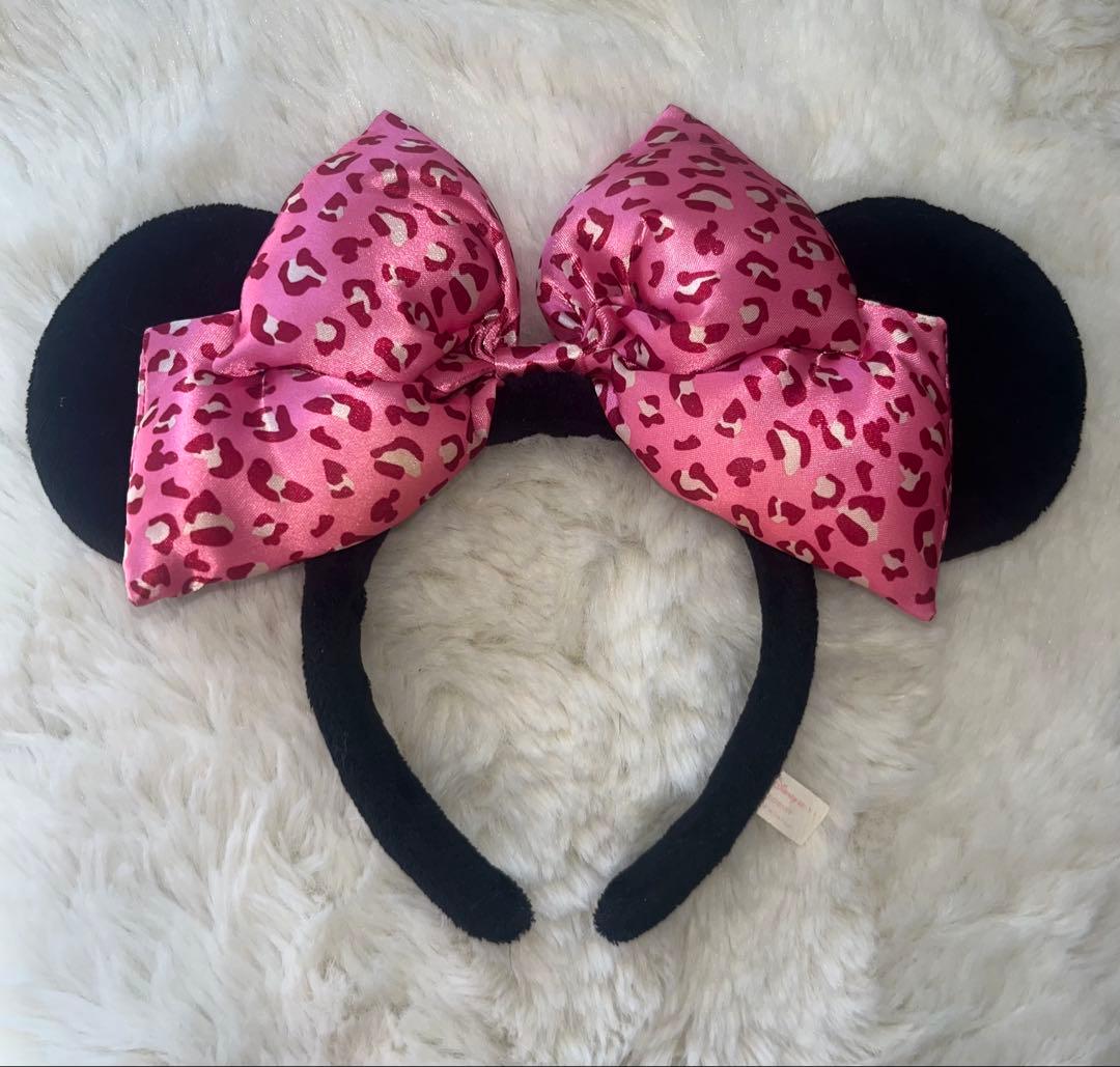 ディズニー カチューシャ ミニー ピンクヒョウ柄 リボン