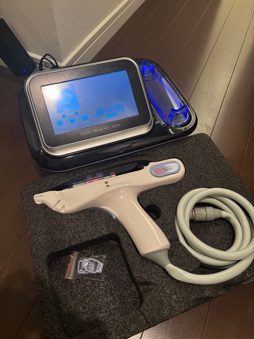 ダーマエステ　美容機器