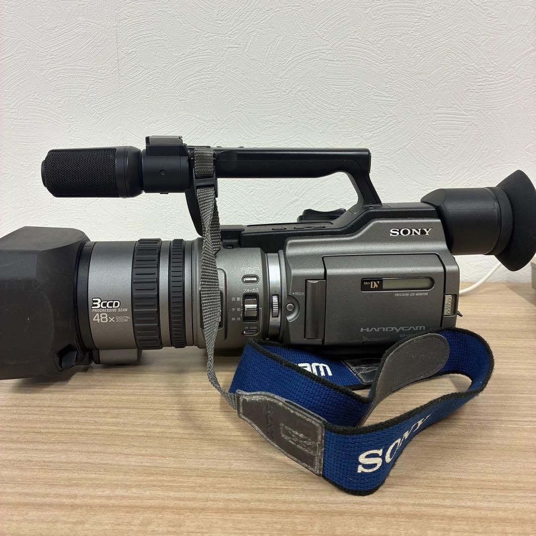 1012044 SONY HANDYCAM DCR VX2100 ビデオカメラ