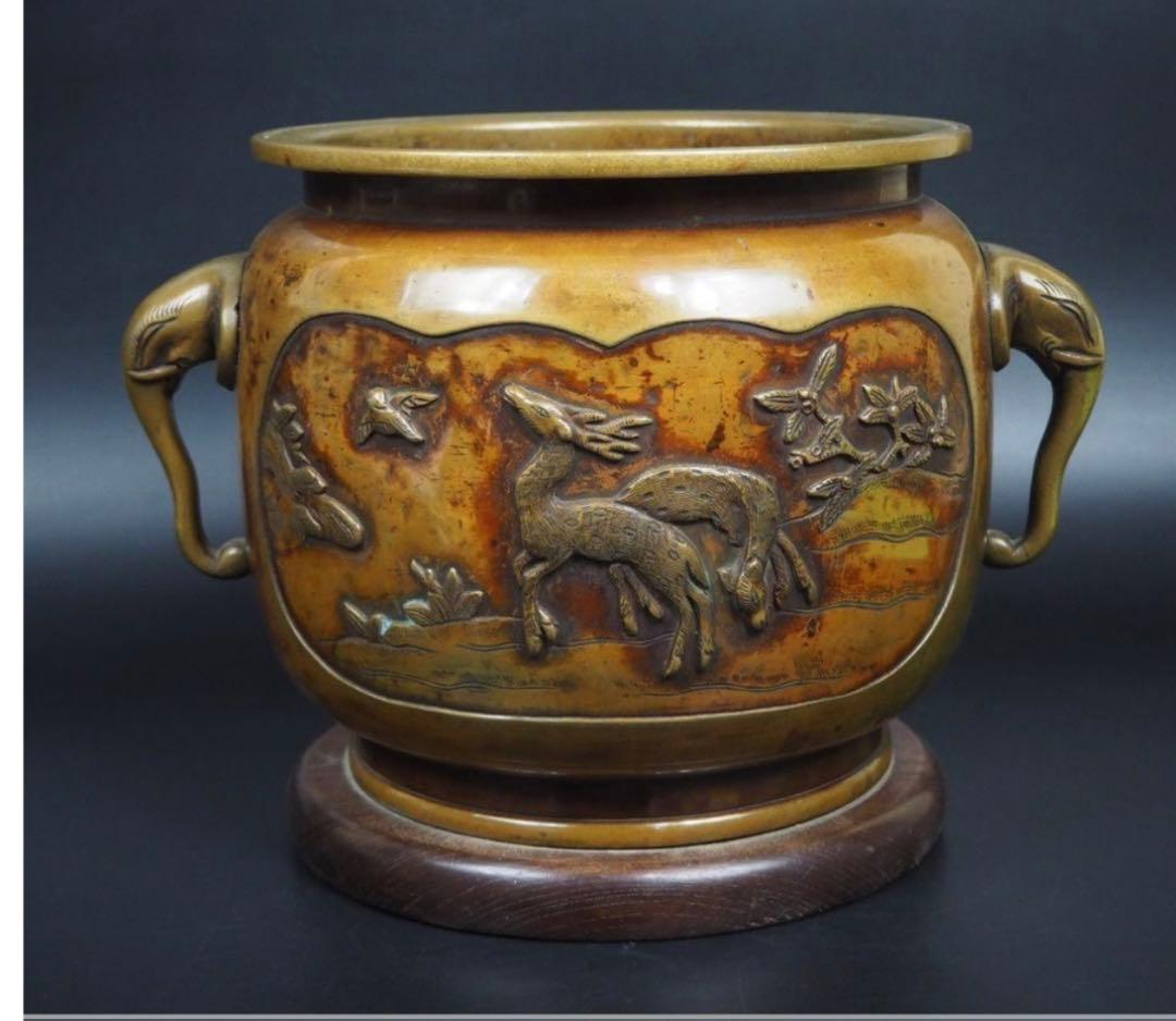 送料無料　高肉彫　江戸時代宣徳銅花鳥文彫刻火鉢　②