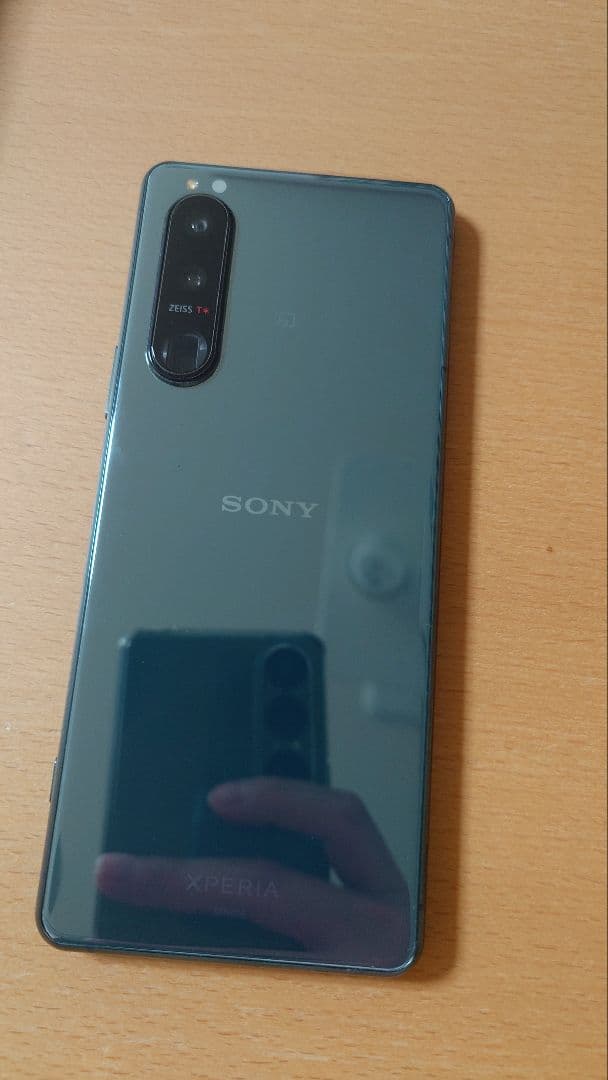 Sony Xperia 5 III（SOG05）SIMフリー