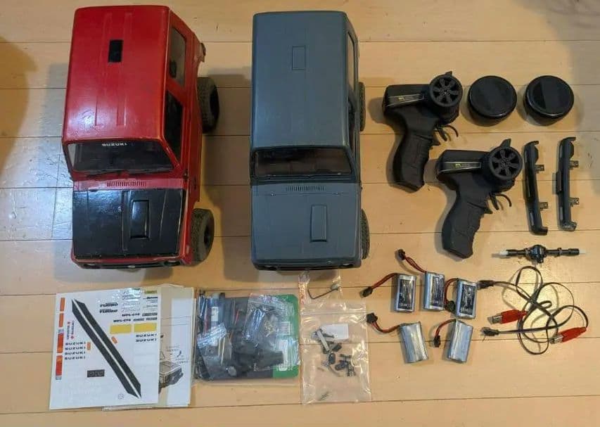 や*ん様 ジャンク　WPLジャパン　ジムニー C74 2台セット 新品ボディ付