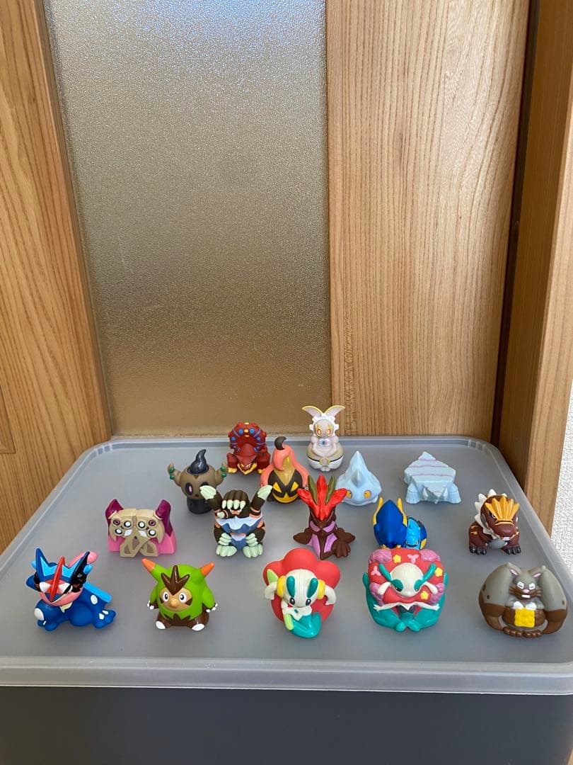 ポケモンキッズ　カロススペシャル　指人形　ガチゴラスなど