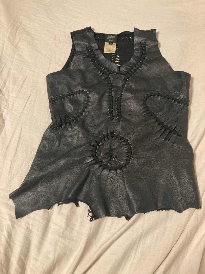 ジャンポールゴルチエ　JEAN PAUL GAULTIER レザータンクトップ