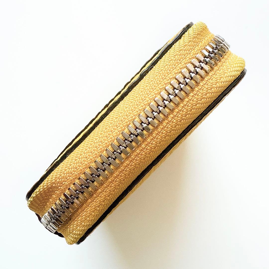 【美品】ITTI イッチ　コンパクトウォレット　二つ折り財布　レザー　イエロー