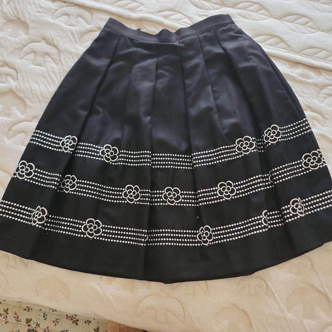 M'S GRACY 花柄刺繍 フレアスカート サイズ40