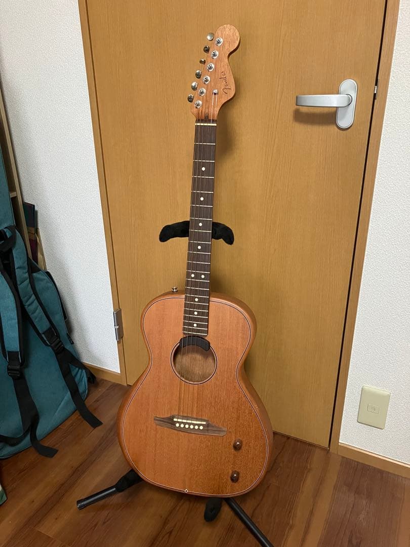 Fender Highwayシリーズ Parlor ギグバック付