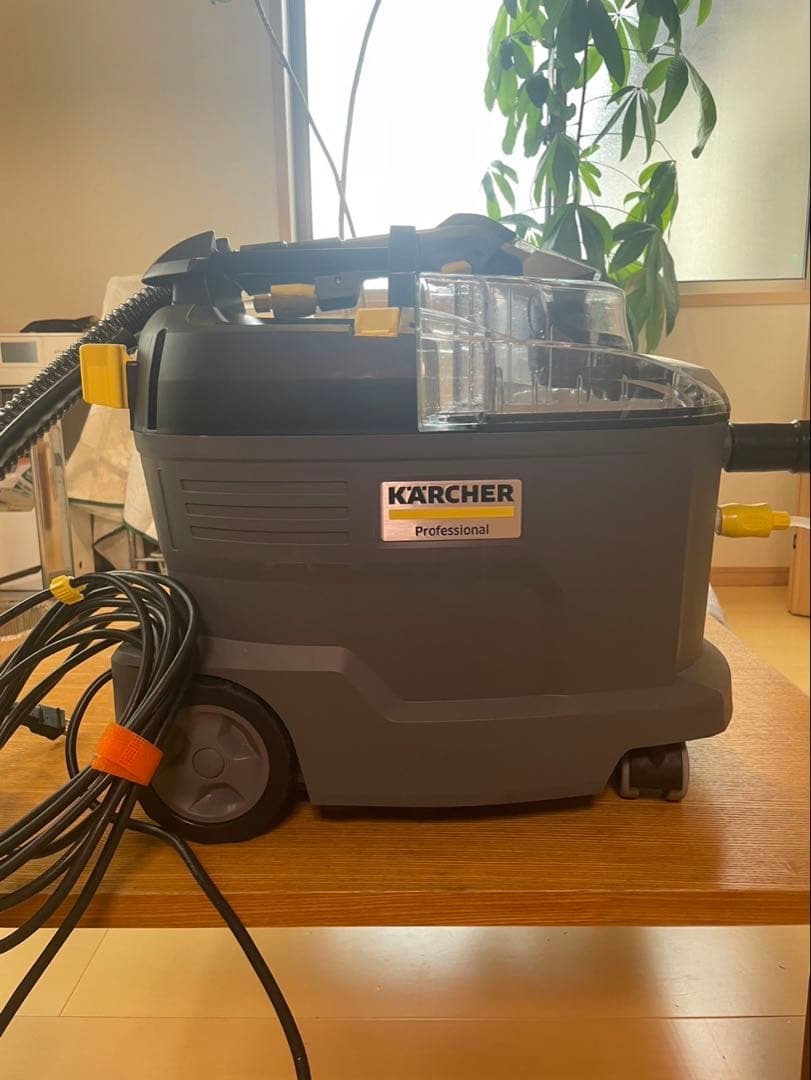 【美品】KARCHER Professional リンサークリーナー本体