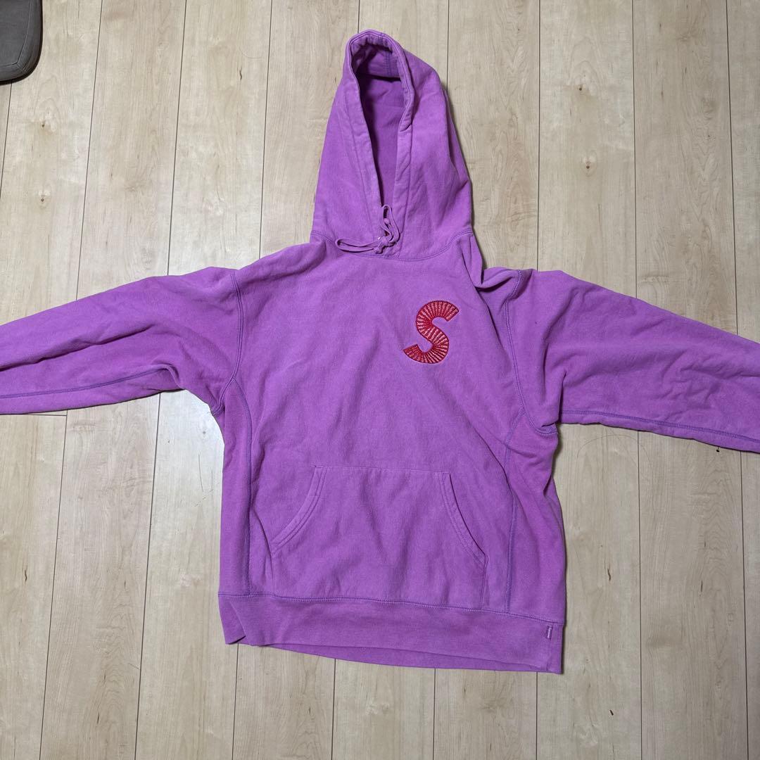 Supreme ピンク スウェットパーカー