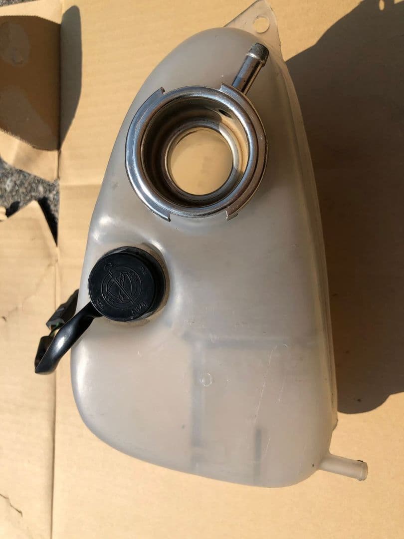 ランチア デルタ サブタンク ラジエーター lancia delta