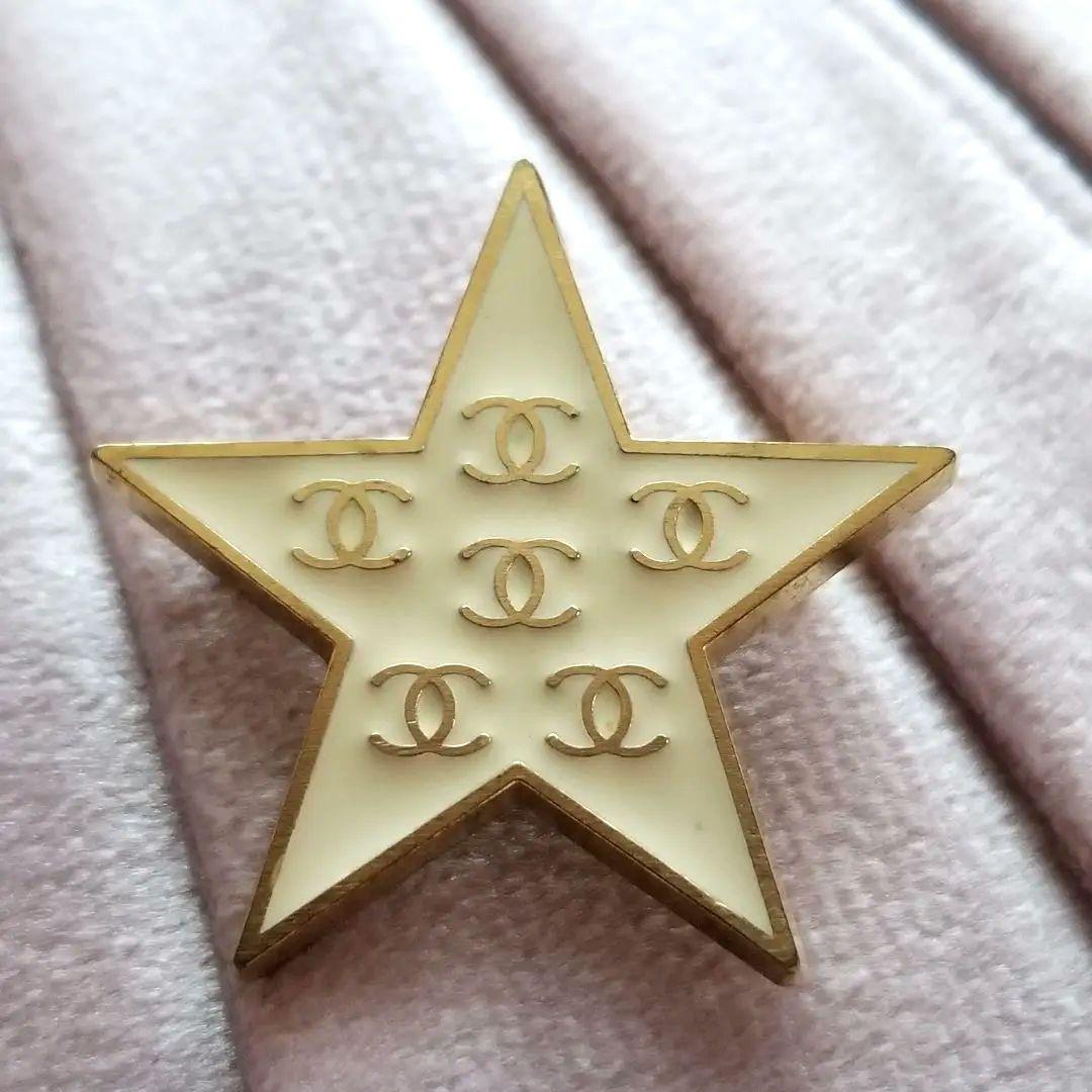 CHANEL　スター ブローチ　ココマーク刻印有り　星形 ヴィンテージ　レア