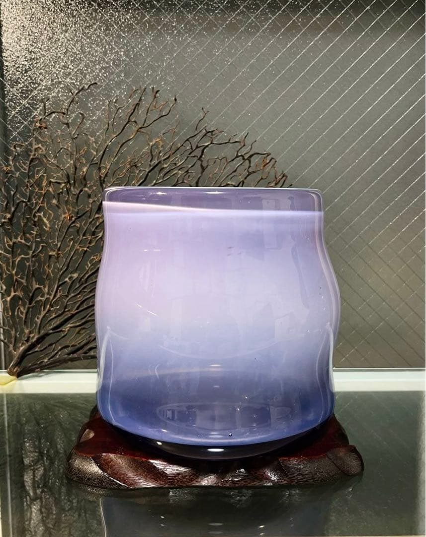 骨董　時代ガラス　淡紫色　乳白色暈し　括れ寸胴型　水指　花器　ウランガラス