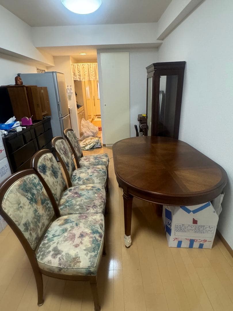 マルニモッコウ　地中海シリーズ　木製楕円形テーブル　花柄椅子4脚セット