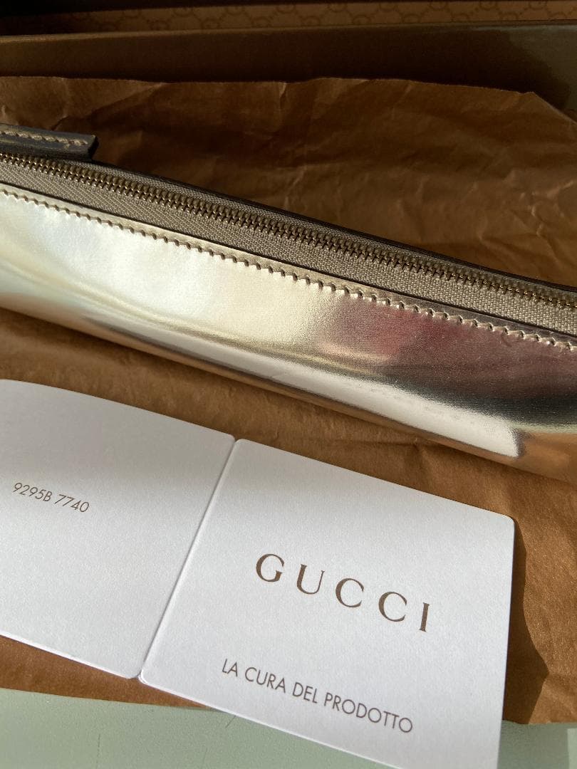 グッチ　ペンケース　シルバーミラー　Gucci