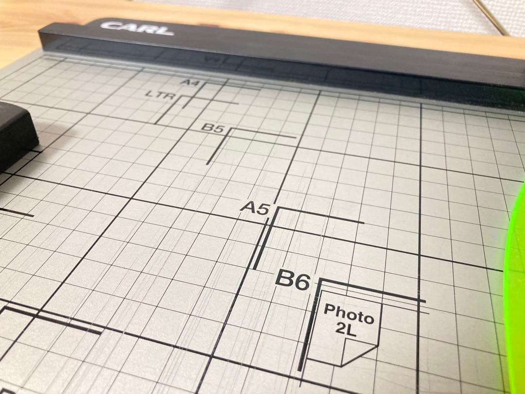 ☆ カール 裁断機 ディスクカッター DC-210N 裁断枚数40枚 CARL