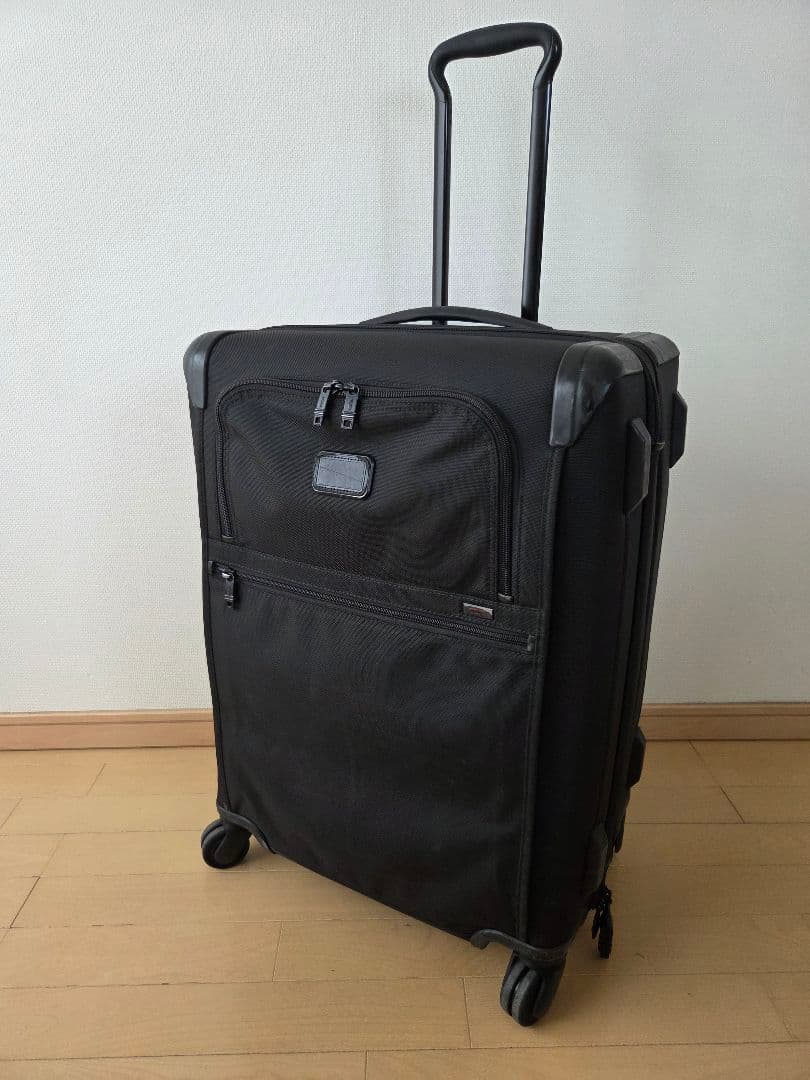 期間限定お値下げ中　TUMI 4輪ブラック キャリーバック　22064D2　大型