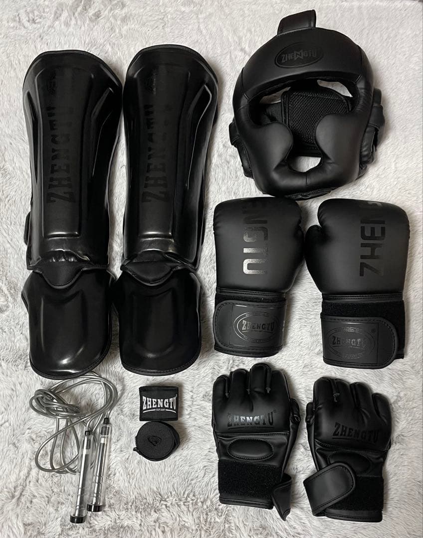 ZHENGTU レガース ヘッドギア バンテージ グローブ 新品未使用品