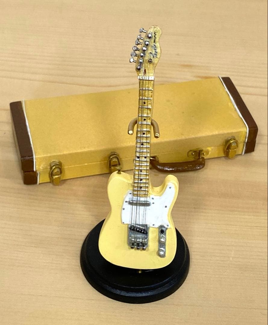 フェンダー　テレキャスター　ミニチュアギター　吉田和則