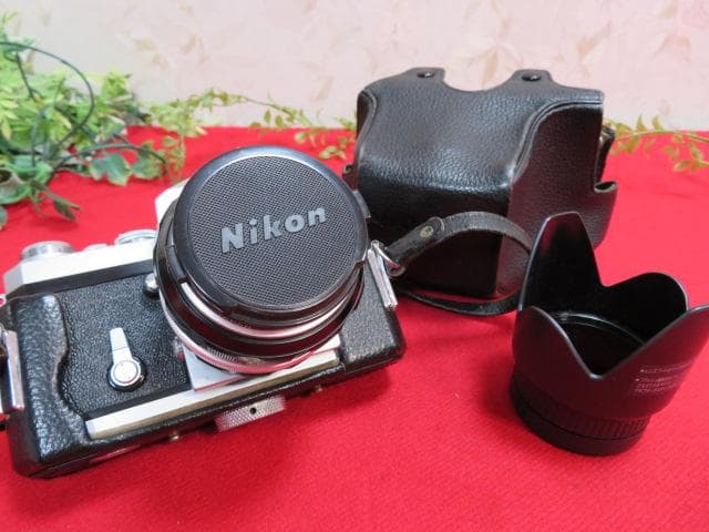 田*中様 【RR1636/6】Nikon F　フィルム一眼レフカメラ　ケース付き