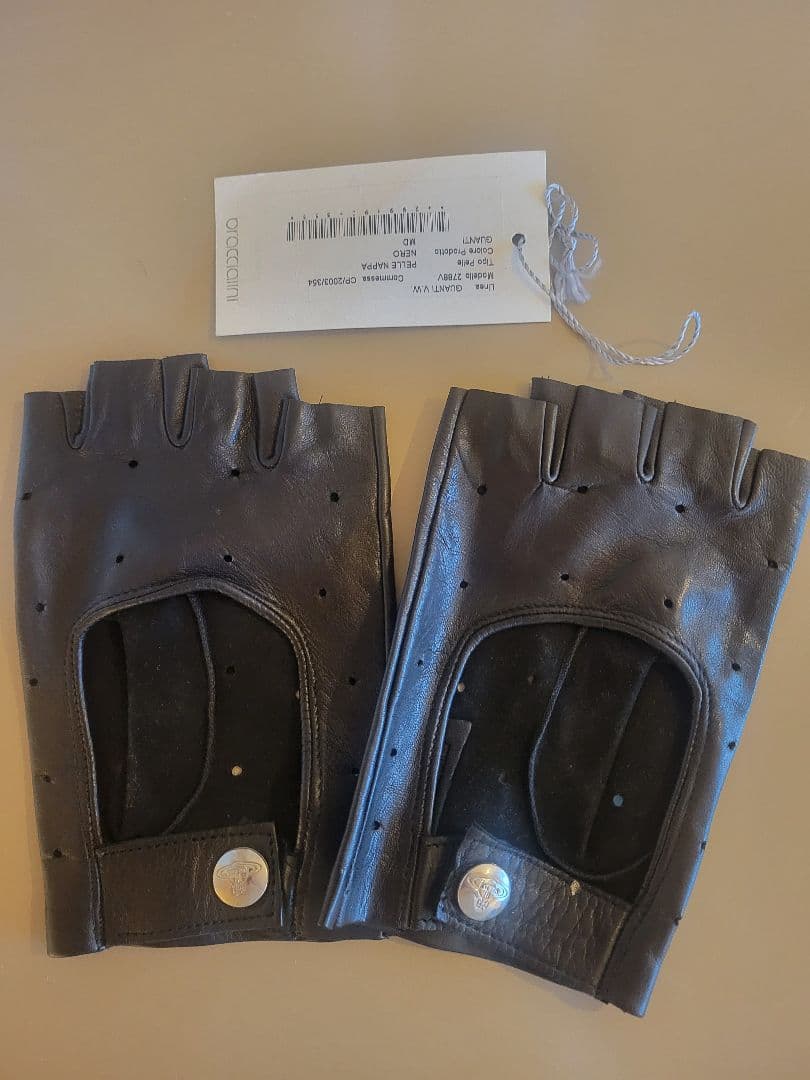 VIVIENNE WESTWOODレザーグローブ　未使用品