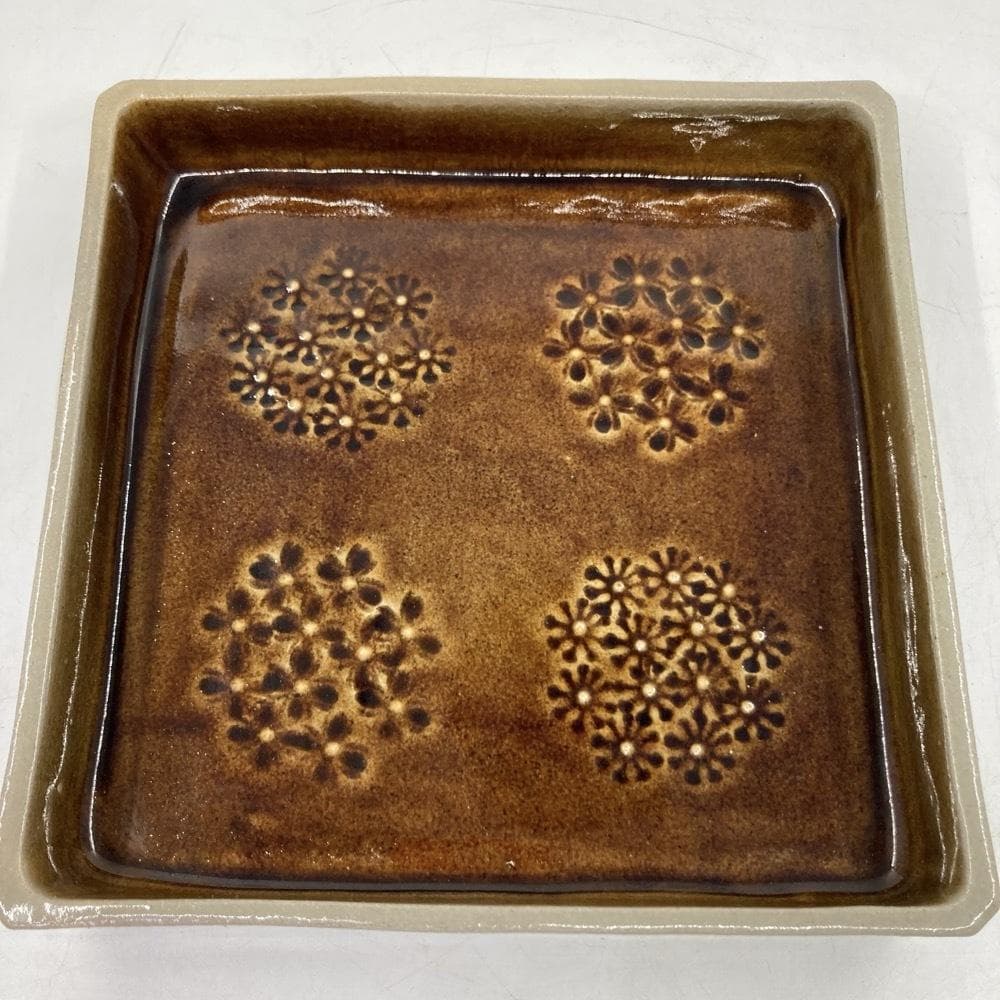 明石庄作 刷毛目花紋角鉢 器 人間国宝 美術品★K1591B