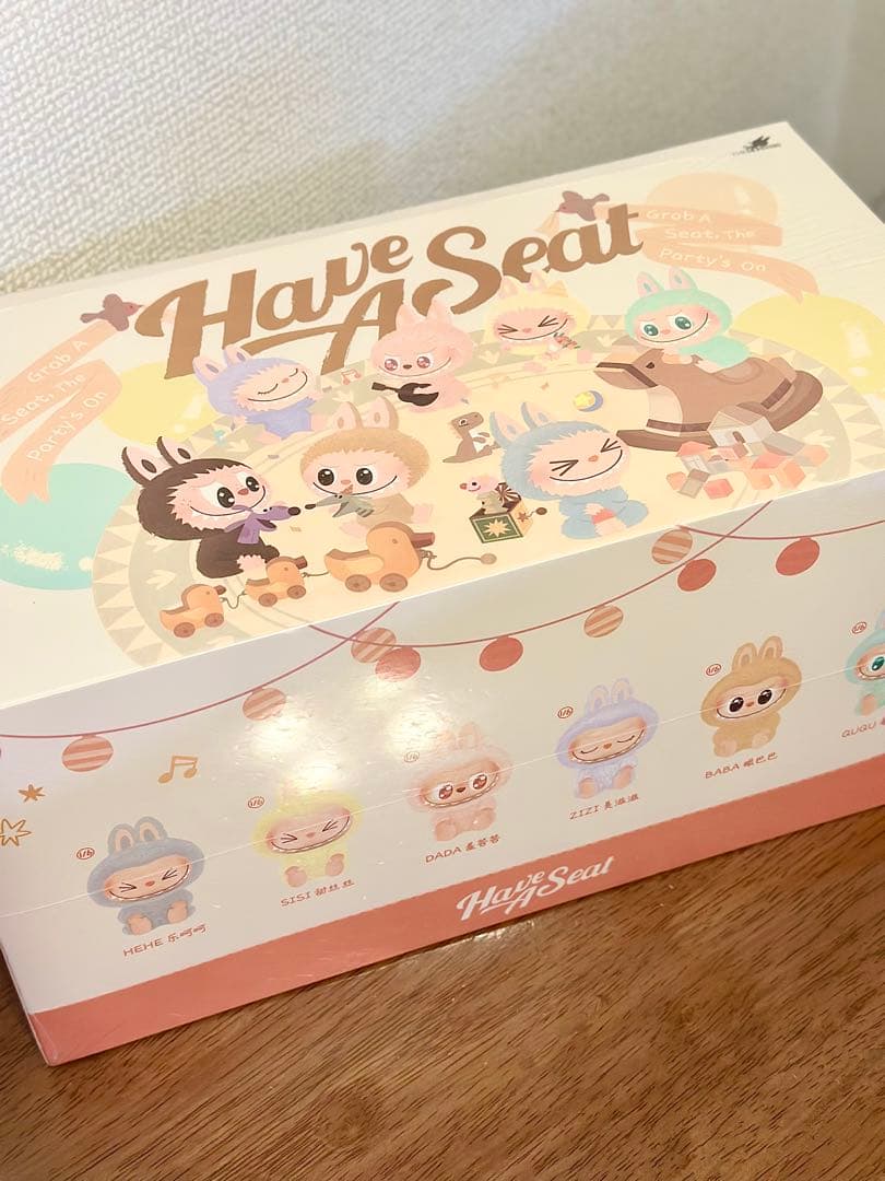 THE MONSTERS Have a Seat ぬいぐるみ シリーズ　アソート