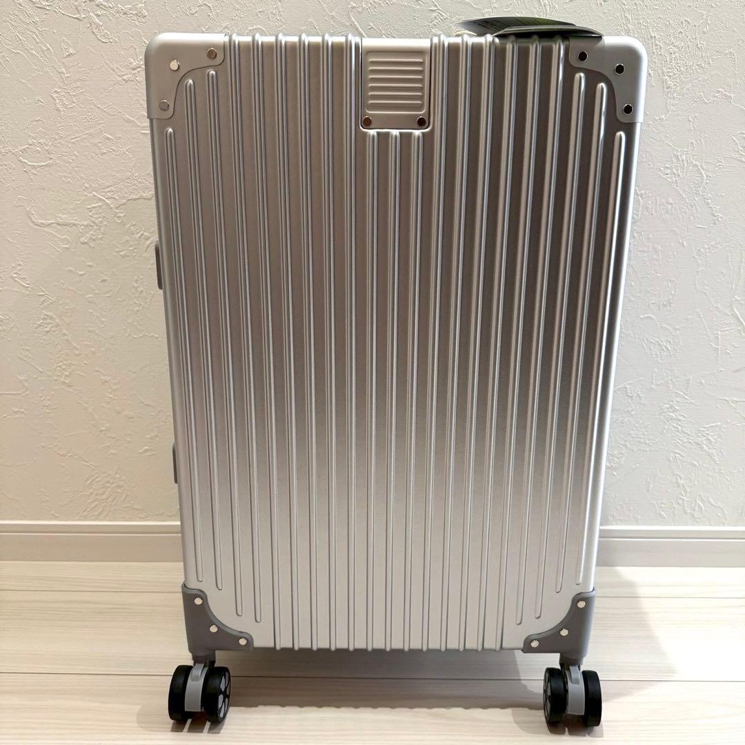 スーツケース 大型 アルミフレーム キャリー ケース機内持ち込み 軽量 シルバー