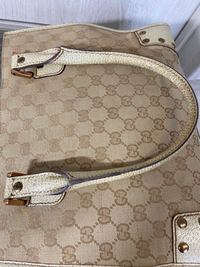 GUCCI ハンドバッグ　GG柄　キャンバス　レザー　ベージュ　スタッズ