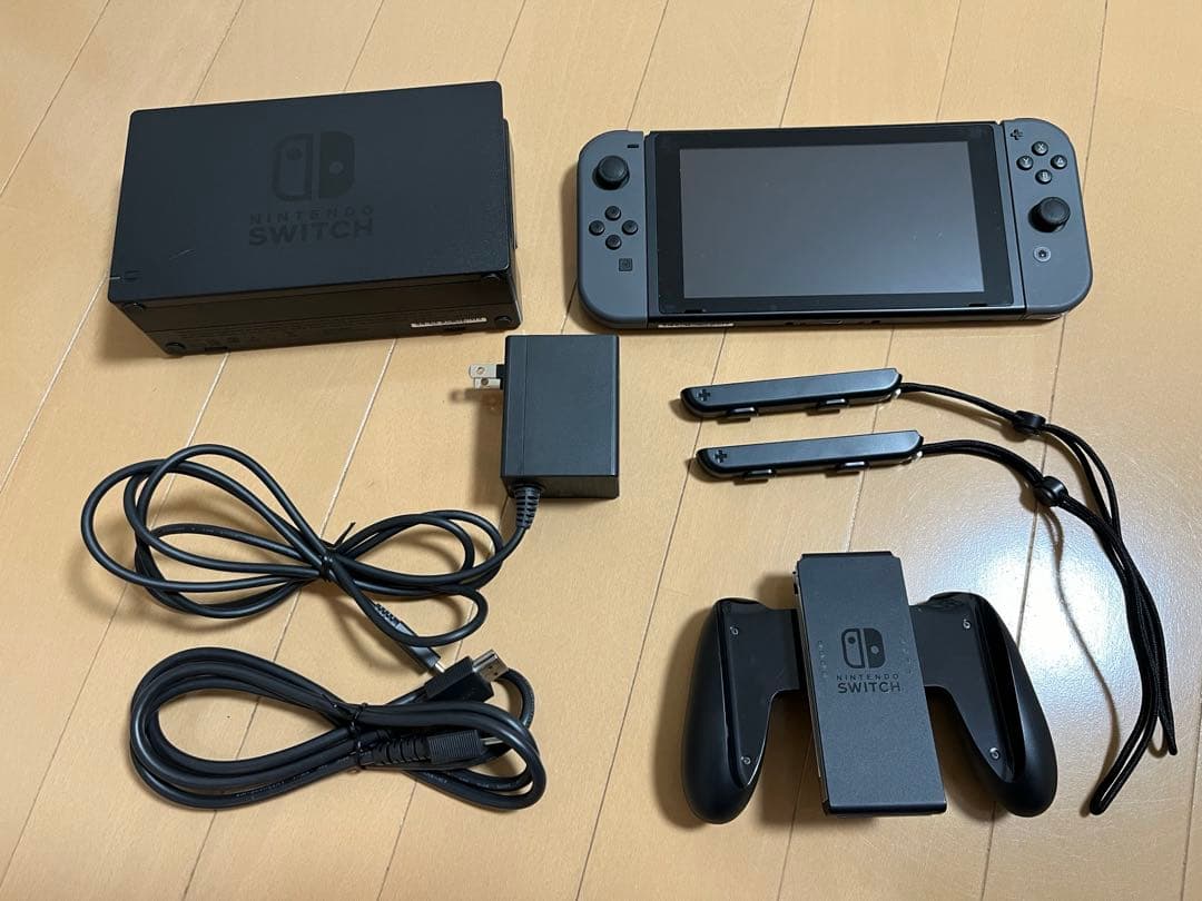 Nintendo Switch 本体、ケーブル