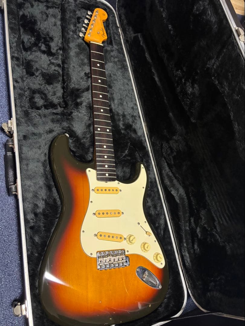 Fender Japan ストラトフジゲン製 Mシリアル