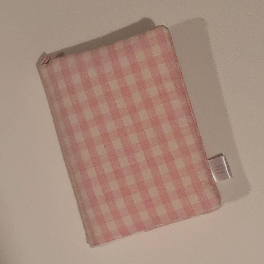バインダーカバー　ピンクチェック　A6 韓国　貯金