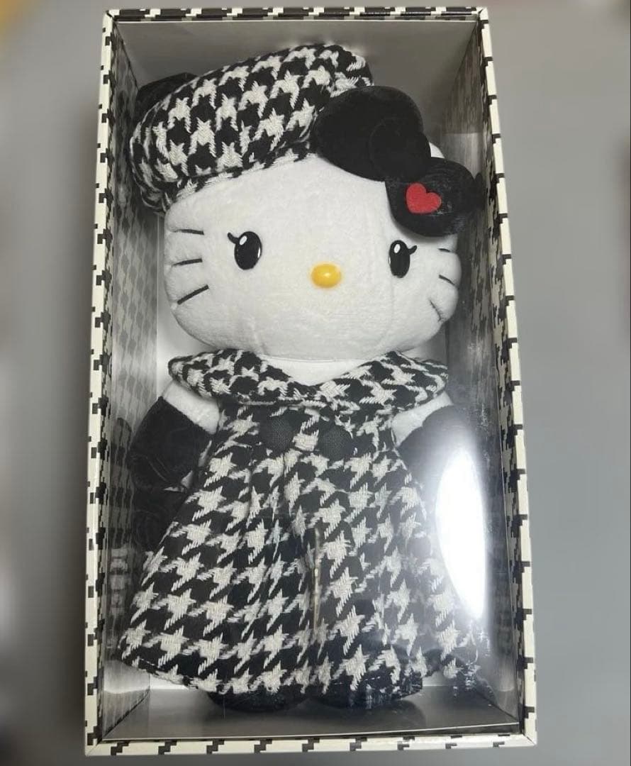 ハローキティ　バースデードール（モノクロガーリーふたごコーデ）