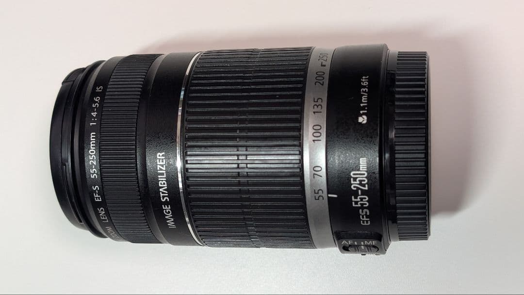 Canon EF-S 55-250mm f/4-5.6 IS ズームレンズ