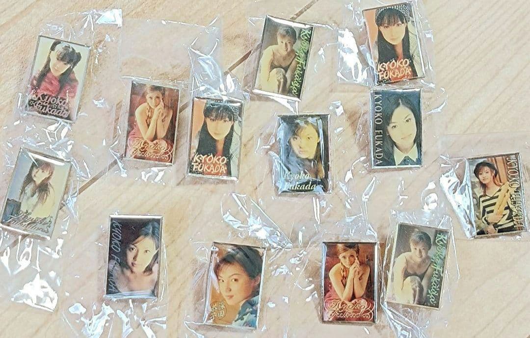 深田恭子　レア　レトロ　希少　コレクション　ピンバッジ　グラビア