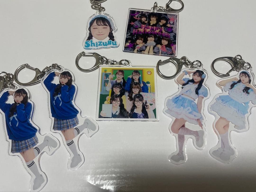 pixel ribbon 葉山雫　アクリルキーホルダー