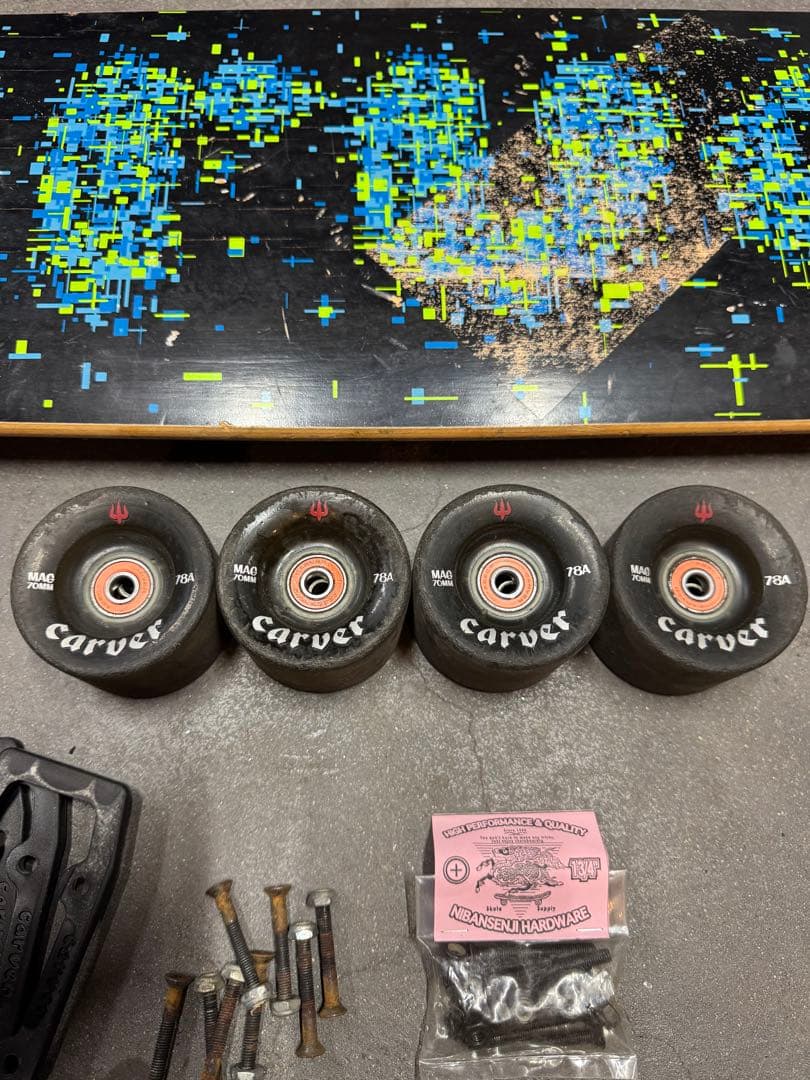 スケートボード Carver カーバー　C7トラック