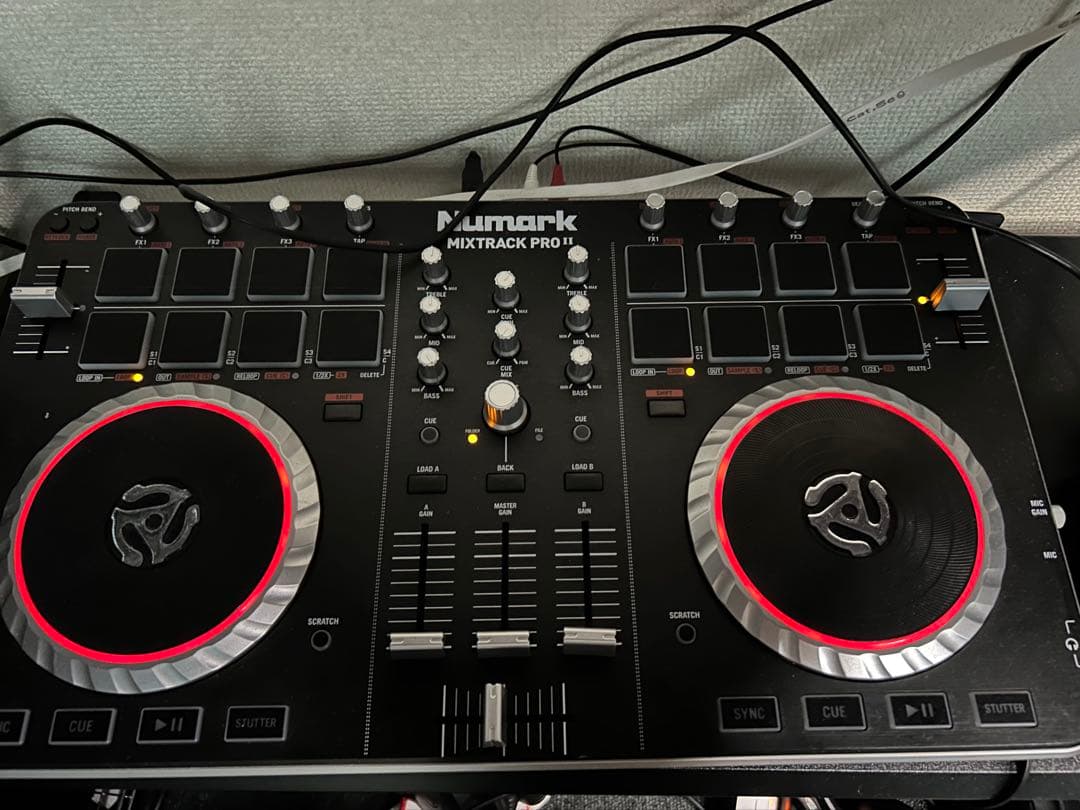Numark Mixtrack Pro2 DJコントローラー