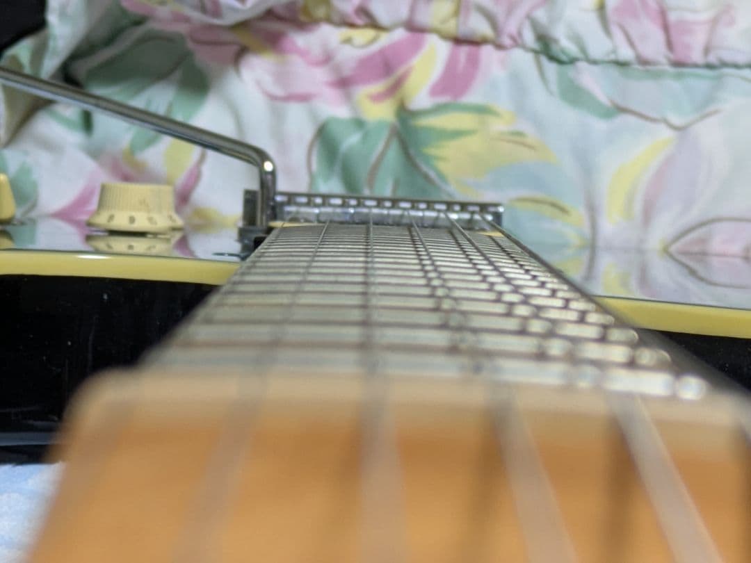 Sterling by Music Man S.U.B　エレキギター