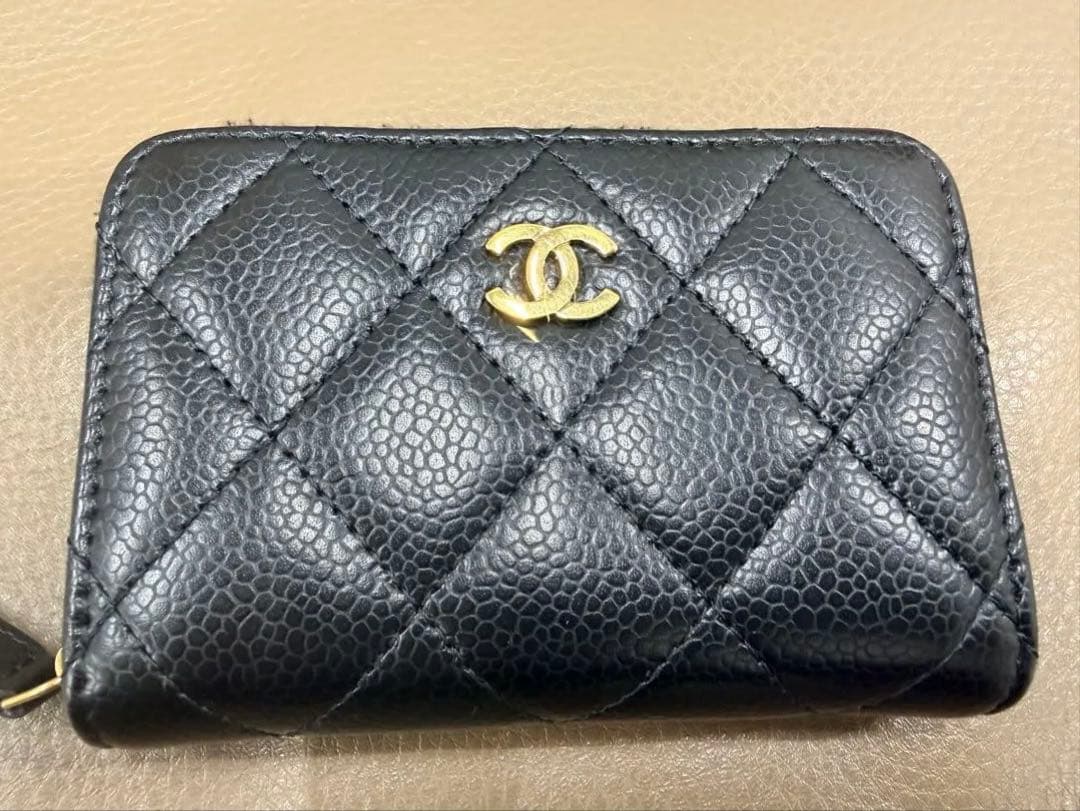 【美品】シャネル　マトラッセ　キャビアスキン　ケース　黒