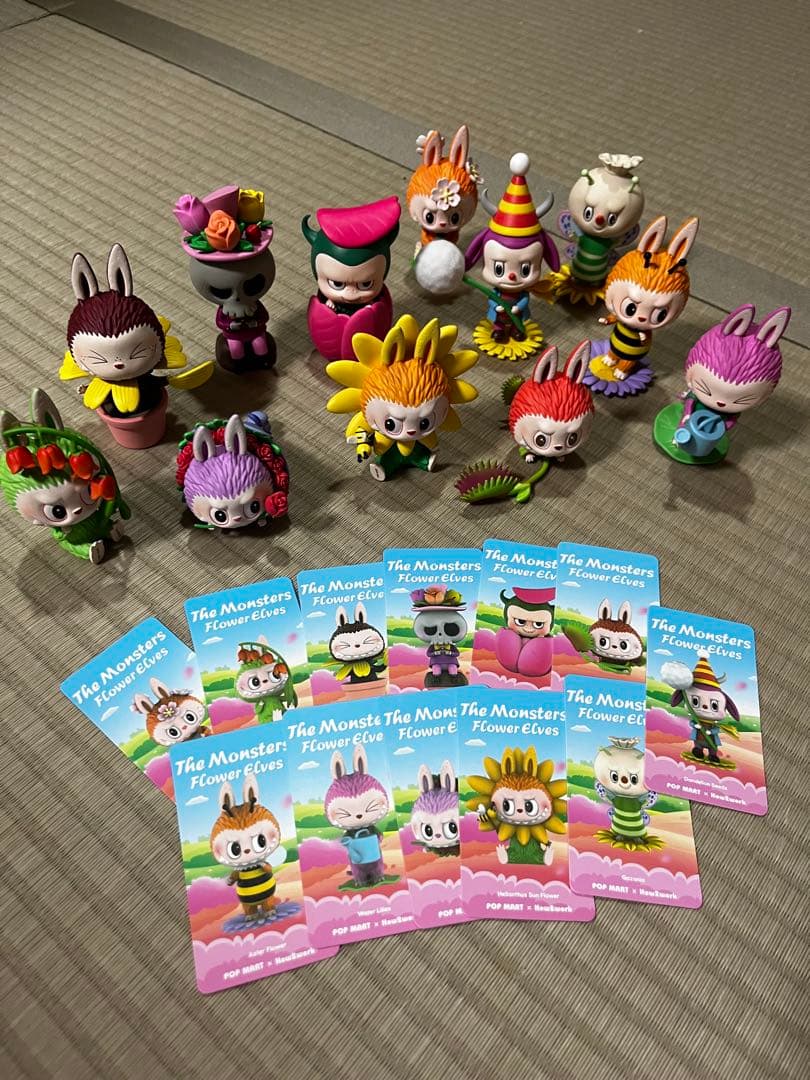 The Monster Flower Elves LABUBU １セット