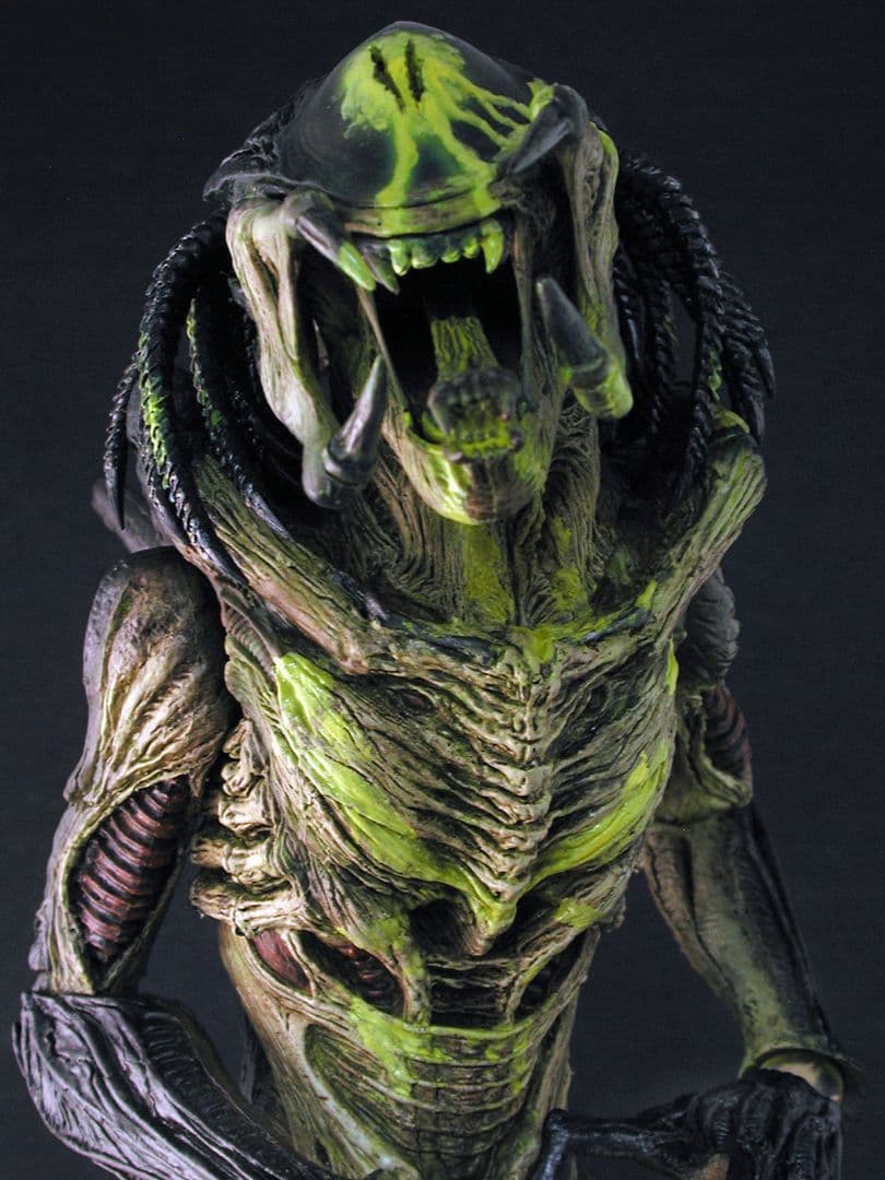 2008.HOTTOYS.MM#074“AVP2 Predalien”