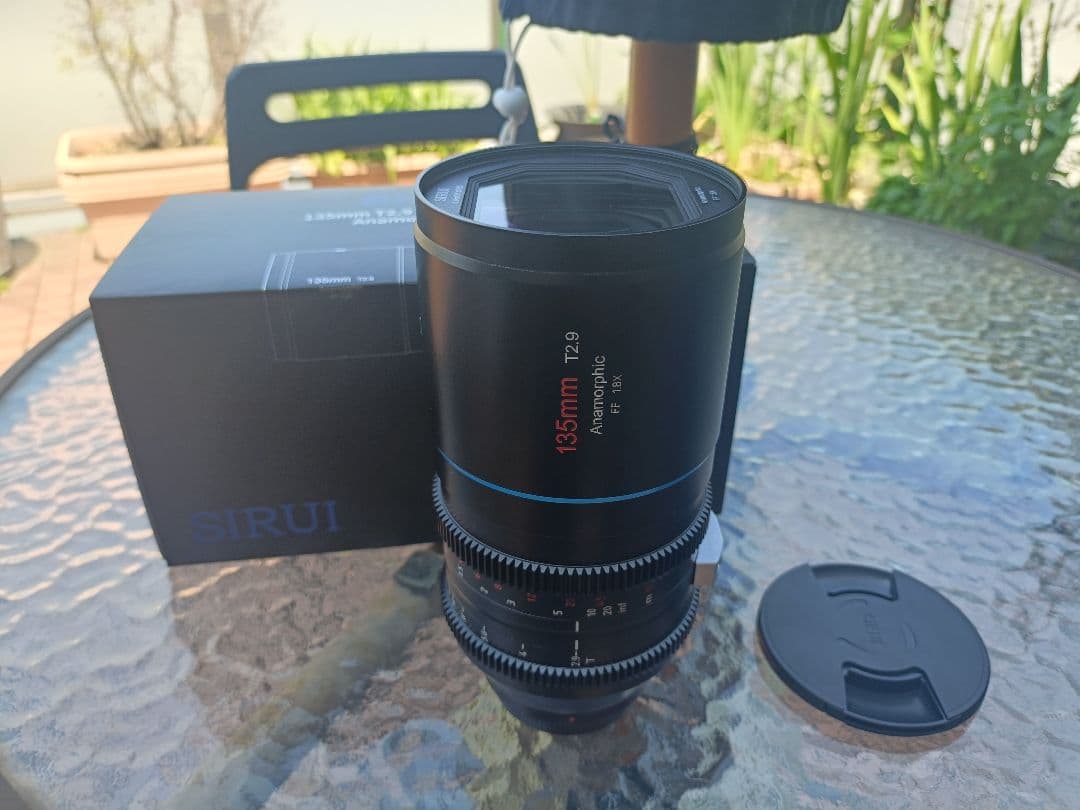 SIRUI 135mm T2.9 アナモルフィックレンズ L mount